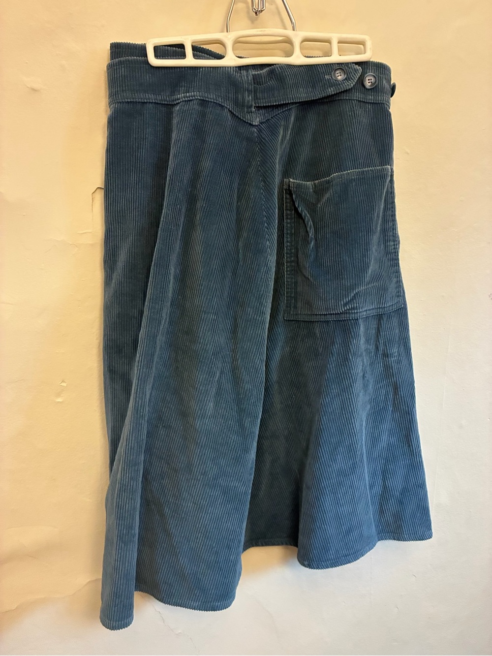 Stunning vintage LL bean corduroy midi wrap skirt